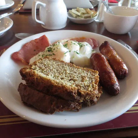 Doonmore Hotel, Bar & Restaurant Otel Inishbofin