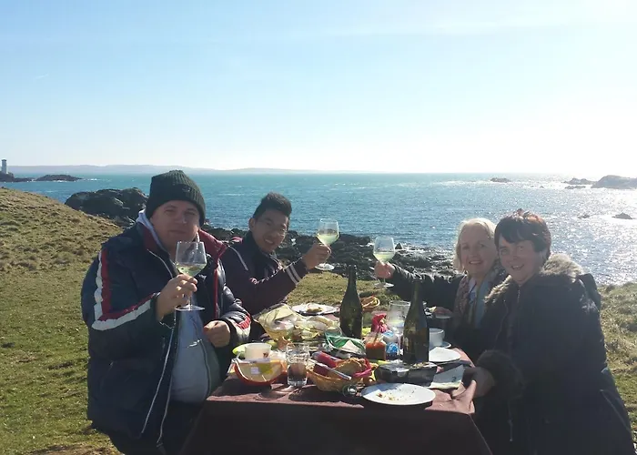 Doonmore Hotel, Bar & Restaurant Hotell